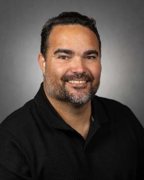a headshot of leandro dias teixeira